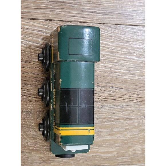 Thomas & Friends "PAXTON" Wooden Railway Train Tank Engine 2012 Mattel - Picture 4 of 7